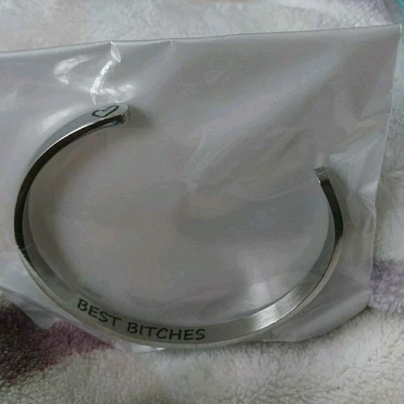 Friendship cuff bracelet - Picture 1 of 3